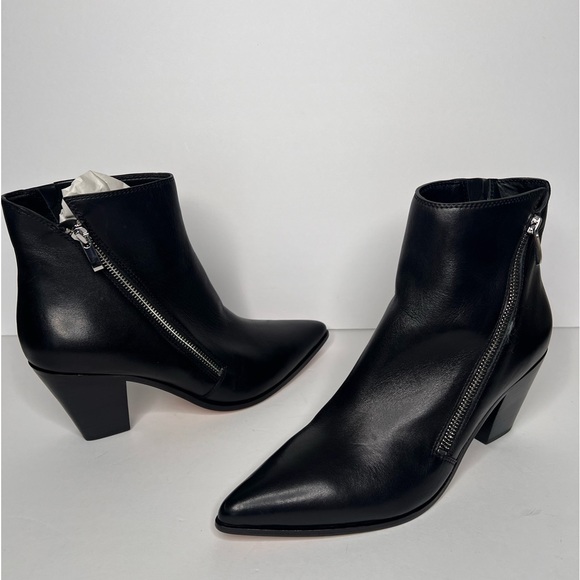 $398 Paige Lia Black Leather Bootie Heel Pointed Toe Zip Sz 10 - Picture 1 of 11